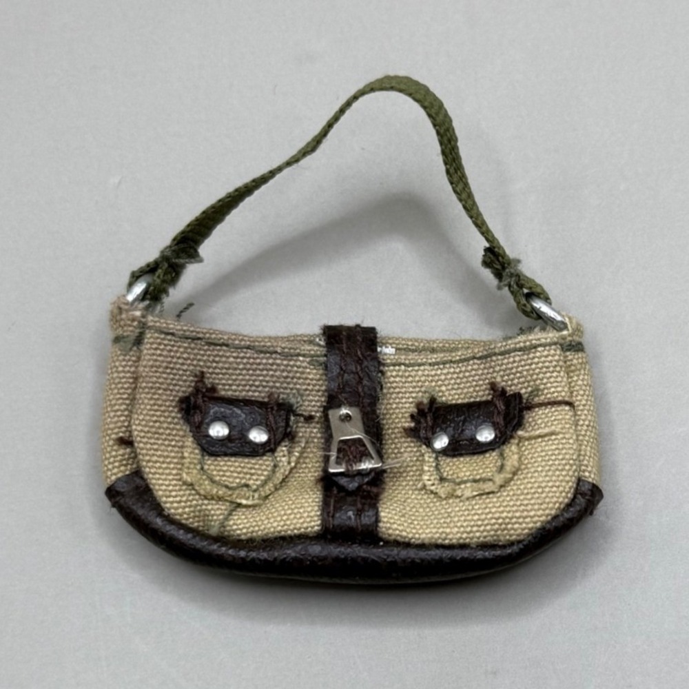 Bratz Wild Life Safari Meygan Doll Purse Handbag Tan Canvas Accessory 2004
